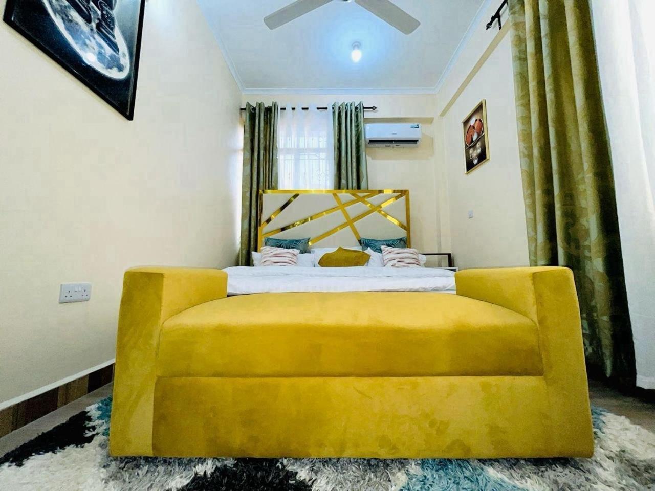 R&K Two Bedroom Apartment Dar es Salaam Extérieur photo