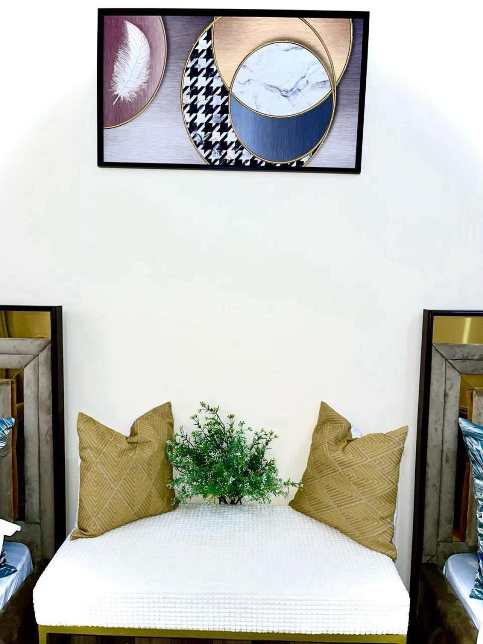 R&K Two Bedroom Apartment Dar es Salaam Extérieur photo